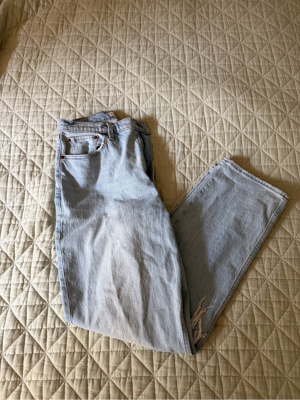 Abercrombie & Fitch Light Blue Women’s Straight-Leg Jeans